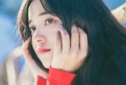 娱乐吃瓜酱女生财务自由,女生的逆袭之路