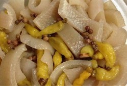 猪皮泡椒零食爆料视频播放,揭秘网红零食背后的美味诱惑